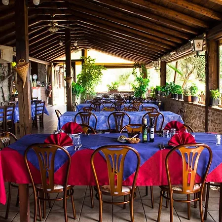 Soggiorno In Collina Di Petru I 'ntoni
