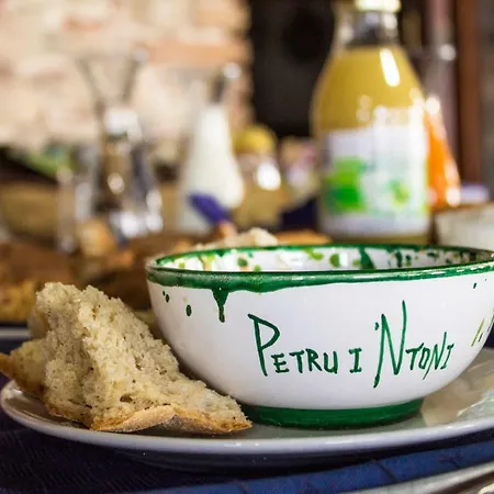 Farma Soggiorno In Collina Di Petru I 'ntoni
